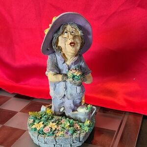 Doug harris I dig gardening figurine collectible